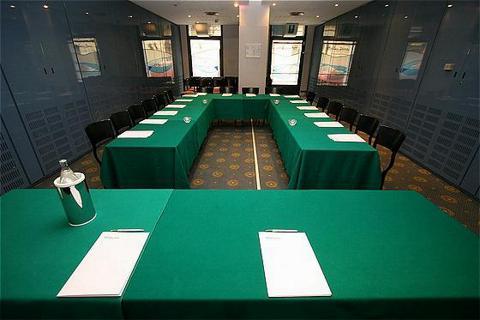 Sure By Western Centre Hotel 4*